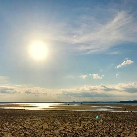 Beachside Serenity Cottage Pointe-du-Chene Luaran gambar