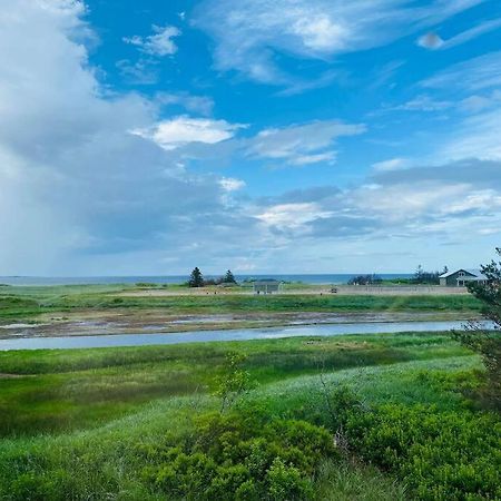 Beachside Serenity Cottage Pointe-du-Chene Luaran gambar