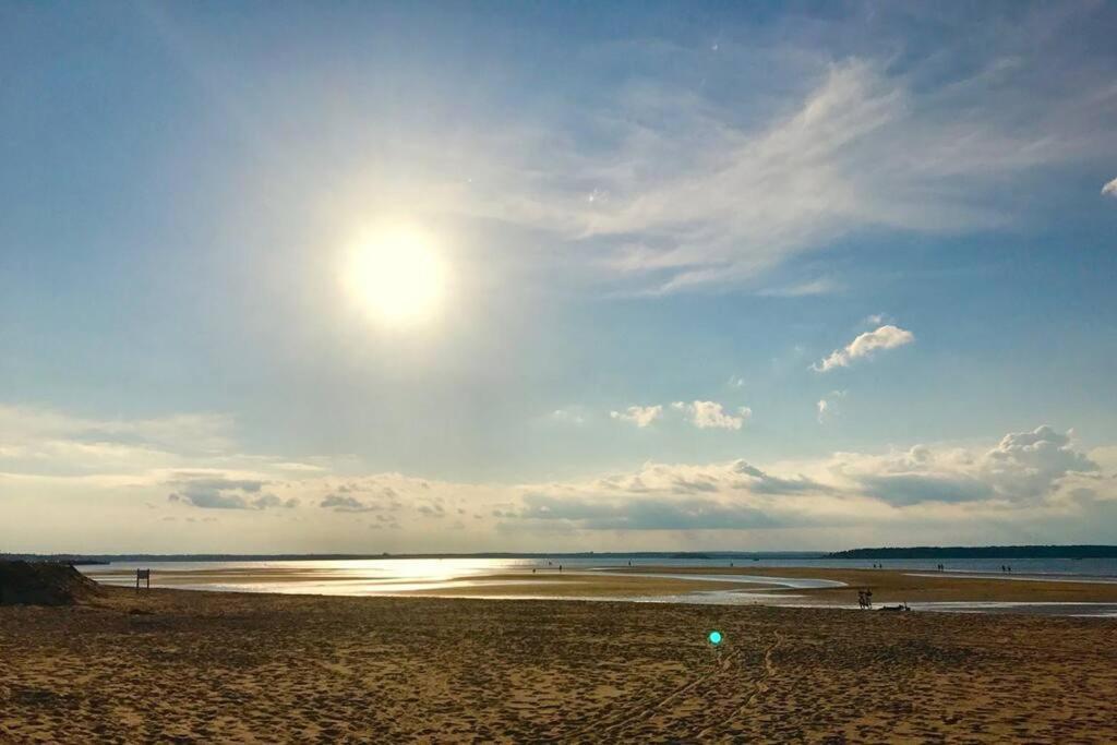 Beachside Serenity Cottage Pointe-du-Chene Luaran gambar